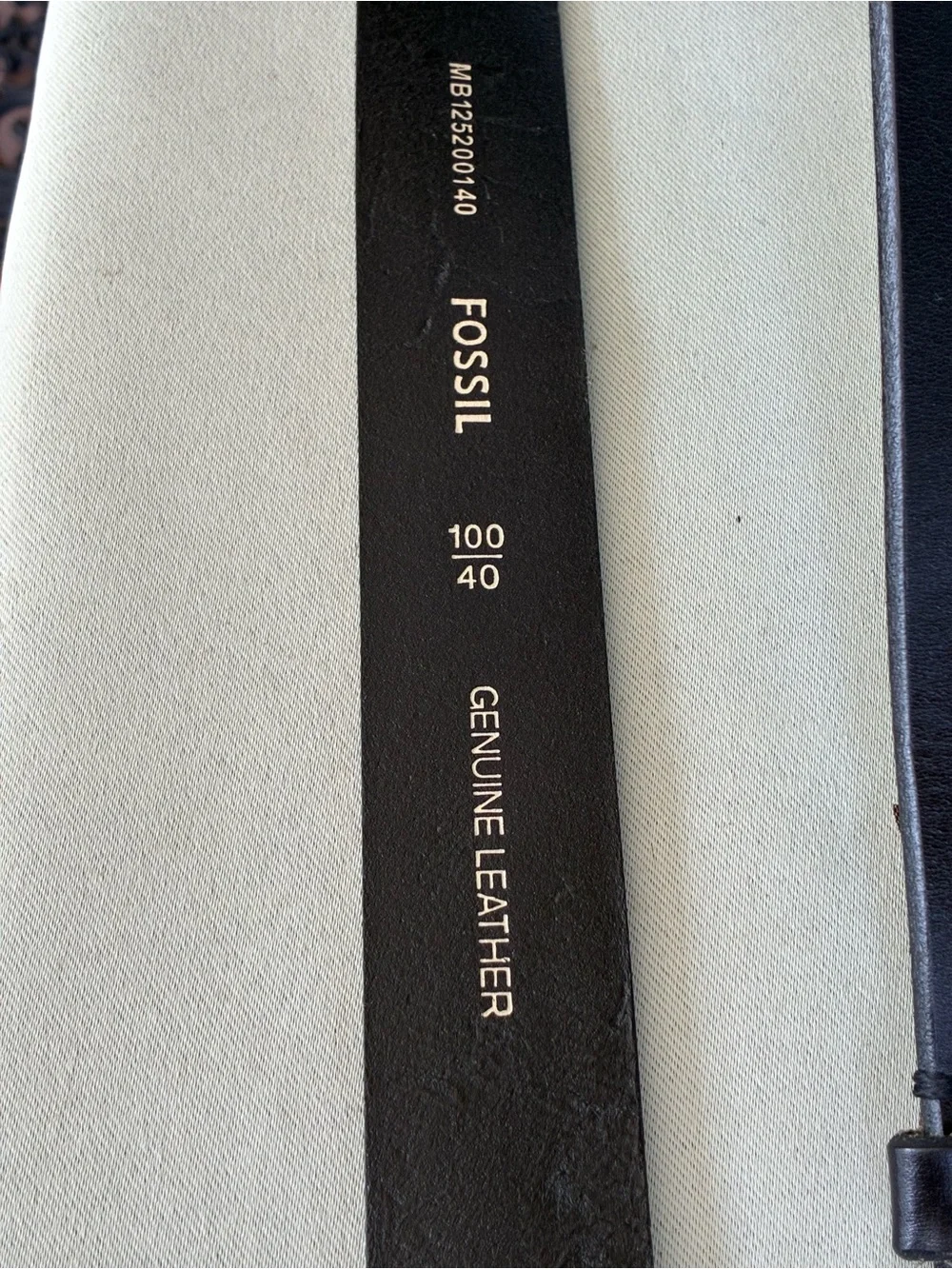 Fossil Men's Black Leather Belt - Size 40 - NWOt